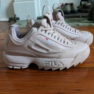 FILA WOMENS DISRUPTOR II PREMIUM SNEAKER - BLUSH